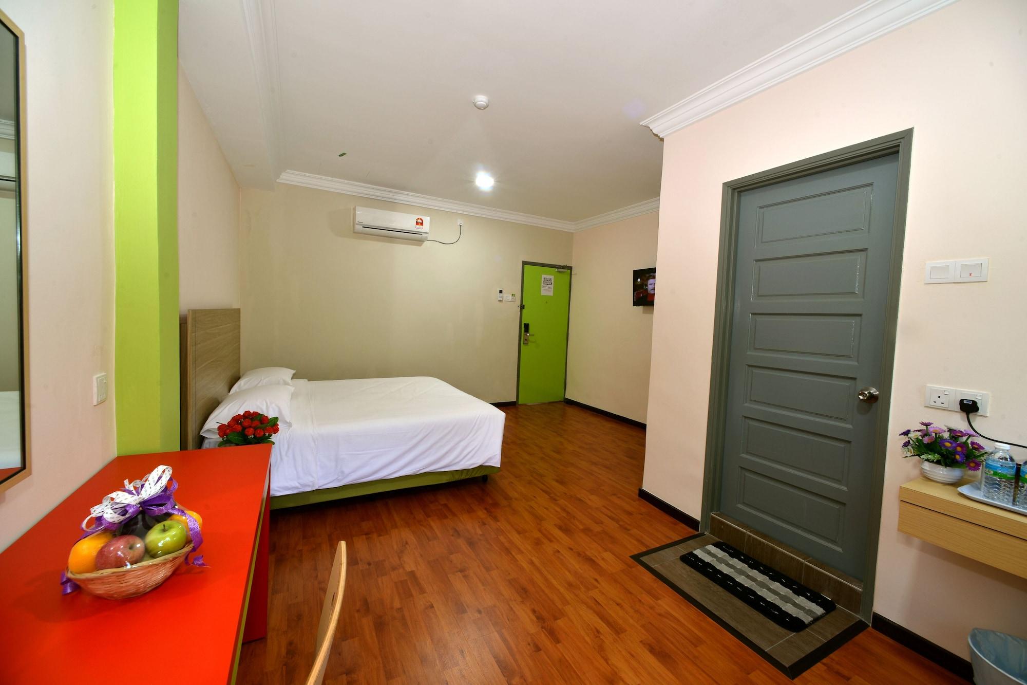 Classic Boutique Hotel Kuantan Exterior photo