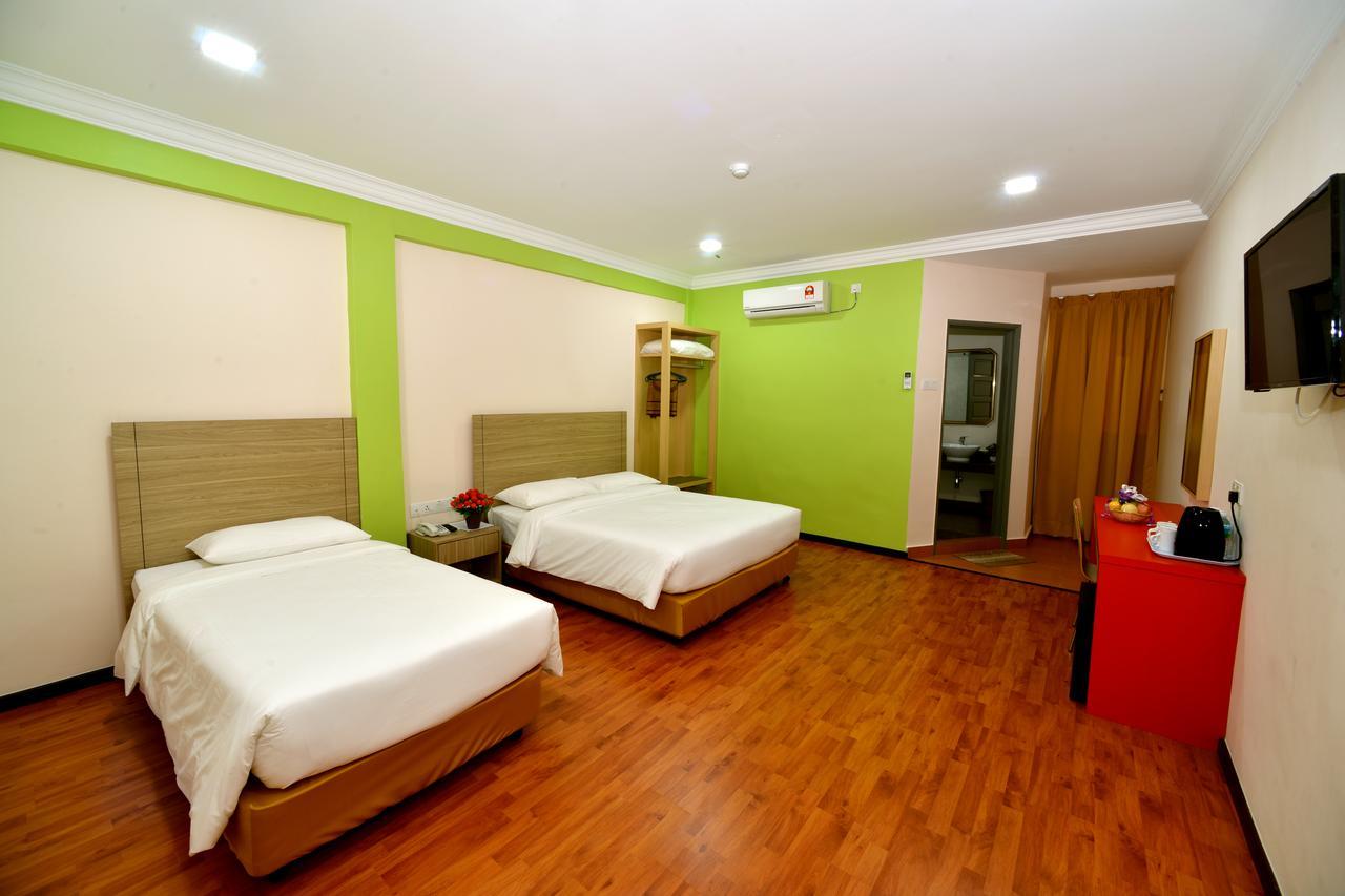 Classic Boutique Hotel Kuantan Exterior photo