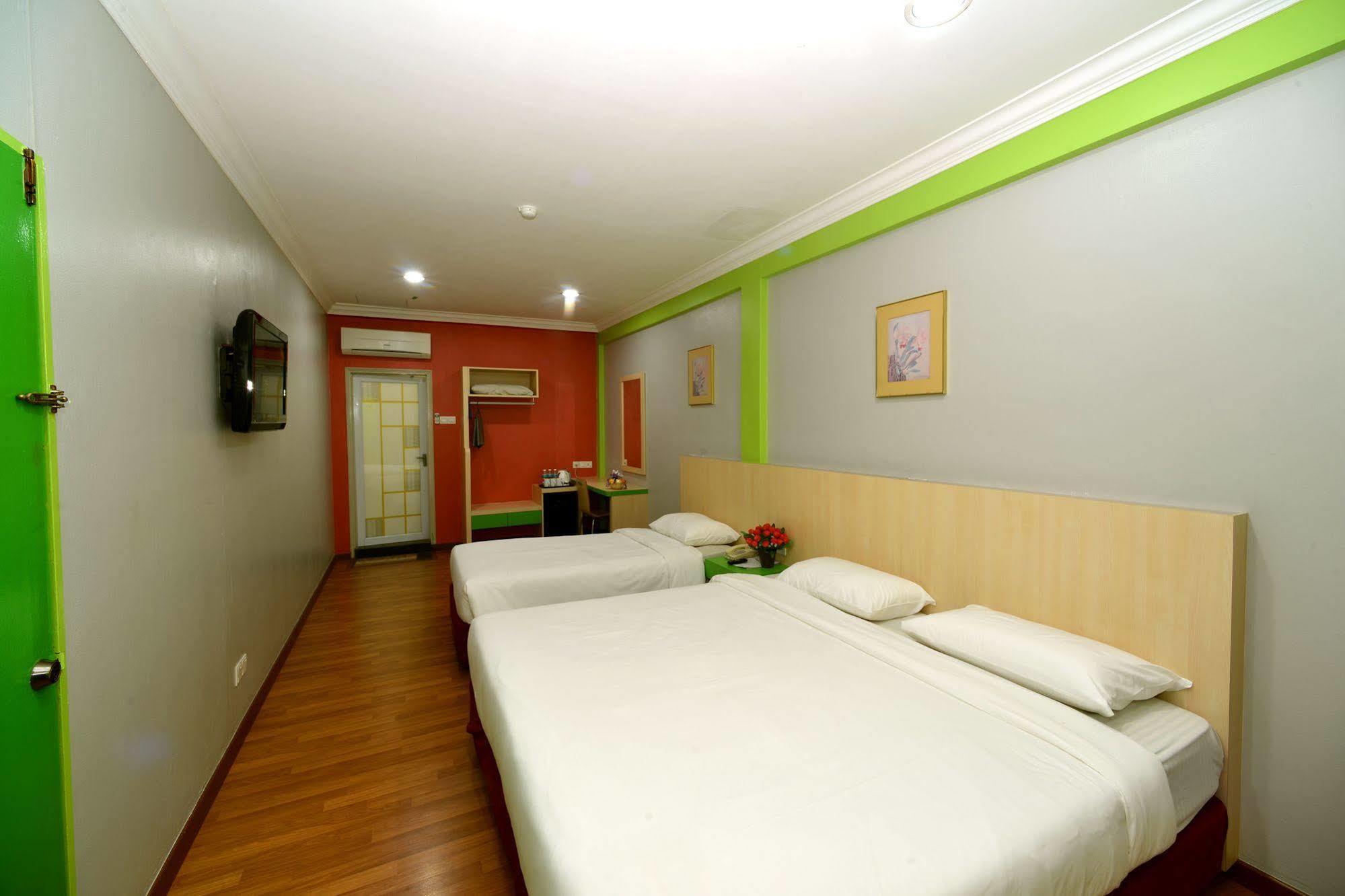 Classic Boutique Hotel Kuantan Exterior photo